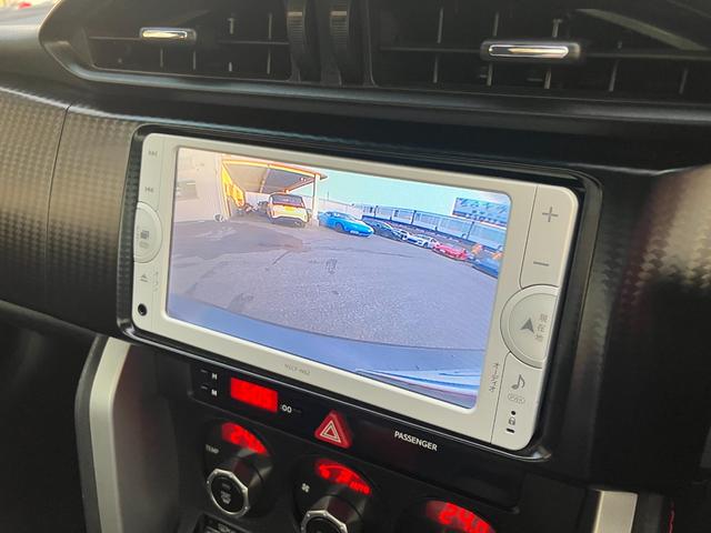 ８６ ＧＴ　★ワンオーナー★パドルシフト★純正ナビ★ＴＶ★バックカメラ★純正１７インチアルミ★ＨＩＤヘッドライト★スマートキー２個★車検令和９年６月まで★（32枚目）