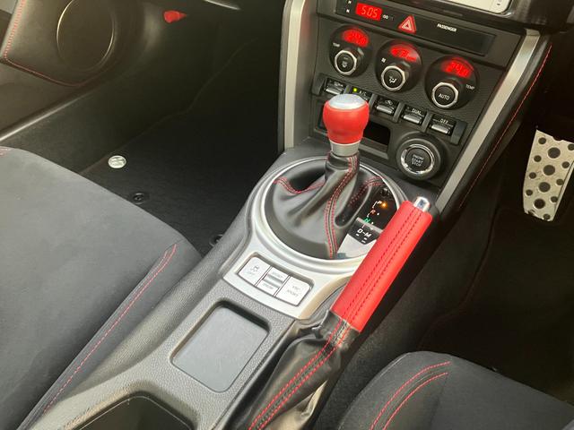 ８６ ＧＴ　★ワンオーナー★パドルシフト★純正ナビ★ＴＶ★バックカメラ★純正１７インチアルミ★ＨＩＤヘッドライト★スマートキー２個★車検令和９年６月まで★（36枚目）
