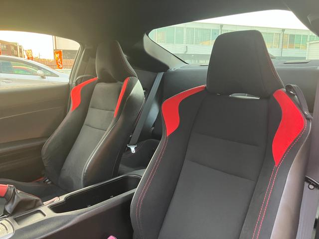 ８６ ＧＴ　★ワンオーナー★パドルシフト★純正ナビ★ＴＶ★バックカメラ★純正１７インチアルミ★ＨＩＤヘッドライト★スマートキー２個★車検令和９年６月まで★（45枚目）