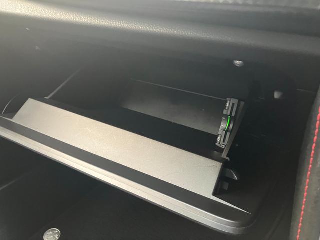 ８６ ＧＴ　★ワンオーナー★パドルシフト★純正ナビ★ＴＶ★バックカメラ★純正１７インチアルミ★ＨＩＤヘッドライト★スマートキー２個★車検令和９年６月まで★（62枚目）