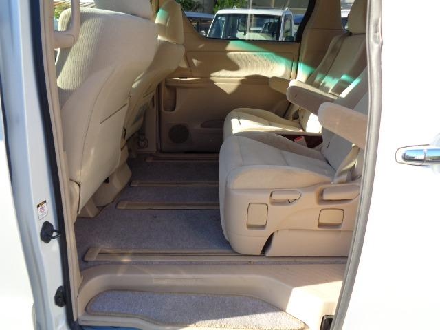 アルファード ２４０Ｓ　リミテッド　ＣＤ　ＤＶＤ　ＥＴＣ　キーレス　電格ミラー　両側Ｐスラ　Ｂカメラ　ＨＩＤ　フォグ　ＨＤＤナビ（アルパイン・ＶＩＥ－Ｘ０８）フリップダウンモニター　スマートキー　木目調パネル（12枚目）