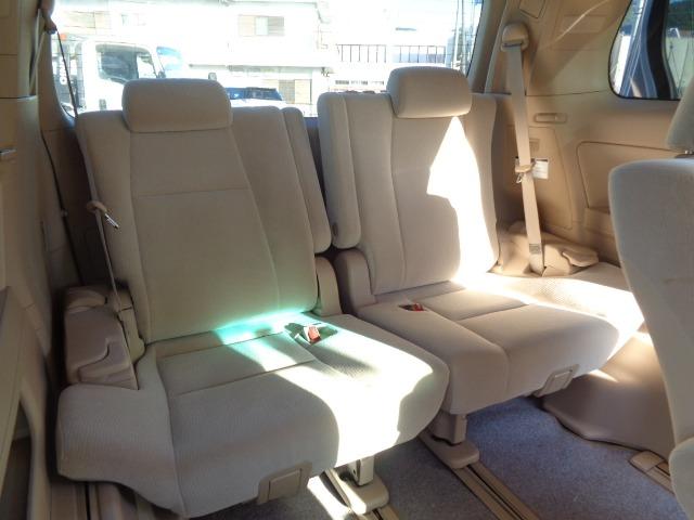 アルファード ２４０Ｓ　リミテッド　ＣＤ　ＤＶＤ　ＥＴＣ　キーレス　電格ミラー　両側Ｐスラ　Ｂカメラ　ＨＩＤ　フォグ　ＨＤＤナビ（アルパイン・ＶＩＥ－Ｘ０８）フリップダウンモニター　スマートキー　木目調パネル（14枚目）