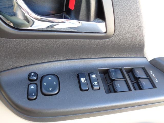 アルファード ２４０Ｓ　リミテッド　ＣＤ　ＤＶＤ　ＥＴＣ　キーレス　電格ミラー　両側Ｐスラ　Ｂカメラ　ＨＩＤ　フォグ　ＨＤＤナビ（アルパイン・ＶＩＥ－Ｘ０８）フリップダウンモニター　スマートキー　木目調パネル（26枚目）