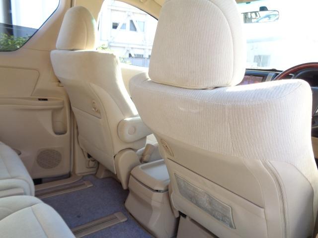 アルファード ２４０Ｓ　リミテッド　ＣＤ　ＤＶＤ　ＥＴＣ　キーレス　電格ミラー　両側Ｐスラ　Ｂカメラ　ＨＩＤ　フォグ　ＨＤＤナビ（アルパイン・ＶＩＥ－Ｘ０８）フリップダウンモニター　スマートキー　木目調パネル（45枚目）