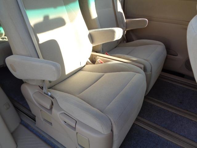 アルファード ２４０Ｓ　リミテッド　ＣＤ　ＤＶＤ　ＥＴＣ　キーレス　電格ミラー　両側Ｐスラ　Ｂカメラ　ＨＩＤ　フォグ　ＨＤＤナビ（アルパイン・ＶＩＥ－Ｘ０８）フリップダウンモニター　スマートキー　木目調パネル（47枚目）