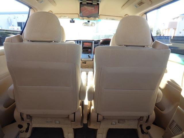 アルファード ２４０Ｓ　リミテッド　ＣＤ　ＤＶＤ　ＥＴＣ　キーレス　電格ミラー　両側Ｐスラ　Ｂカメラ　ＨＩＤ　フォグ　ＨＤＤナビ（アルパイン・ＶＩＥ－Ｘ０８）フリップダウンモニター　スマートキー　木目調パネル（61枚目）