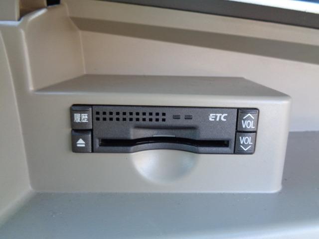エスティマ 2.4アエラス Gエディション PS AAC WAC PW WAB ABS CD DVD ETC キーレス スマートキー 電格ミラー SDナビ(カロッツェリア・AVIC-HRZ900) バックカメラ 両側Pスラ ディスチャージ(23枚目)