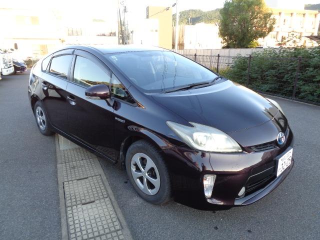 プリウス Ｓ　検Ｒ８／３　ＨＶバッテリー交換済　ＣＤ　ＤＶＤ　ＥＴＣ　１セグＴＶ　キーレス　スマートキー　電格ミラー　ＳＤナビ（ＮＳＺＴ－Ｗ６１Ｇ）　バックカメラ　ＬＥＤライト　フォグ　ＢＴオーディオ（3枚目）