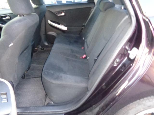 プリウス Ｓ　検Ｒ８／３　ＨＶバッテリー交換済　ＣＤ　ＤＶＤ　ＥＴＣ　１セグＴＶ　キーレス　スマートキー　電格ミラー　ＳＤナビ（ＮＳＺＴ－Ｗ６１Ｇ）　バックカメラ　ＬＥＤライト　フォグ　ＢＴオーディオ（12枚目）