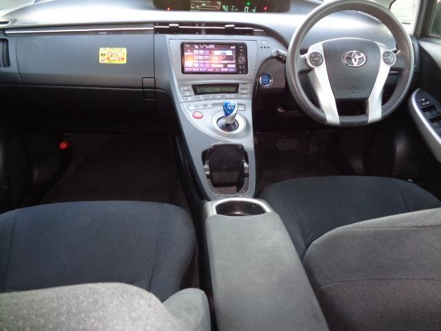 プリウス Ｓ　検Ｒ８／３　ＨＶバッテリー交換済　ＣＤ　ＤＶＤ　ＥＴＣ　１セグＴＶ　キーレス　スマートキー　電格ミラー　ＳＤナビ（ＮＳＺＴ－Ｗ６１Ｇ）　バックカメラ　ＬＥＤライト　フォグ　ＢＴオーディオ（14枚目）