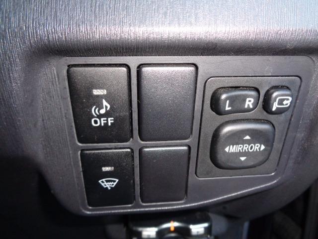 プリウス Ｓ　検Ｒ８／３　ＨＶバッテリー交換済　ＣＤ　ＤＶＤ　ＥＴＣ　１セグＴＶ　キーレス　スマートキー　電格ミラー　ＳＤナビ（ＮＳＺＴ－Ｗ６１Ｇ）　バックカメラ　ＬＥＤライト　フォグ　ＢＴオーディオ（20枚目）