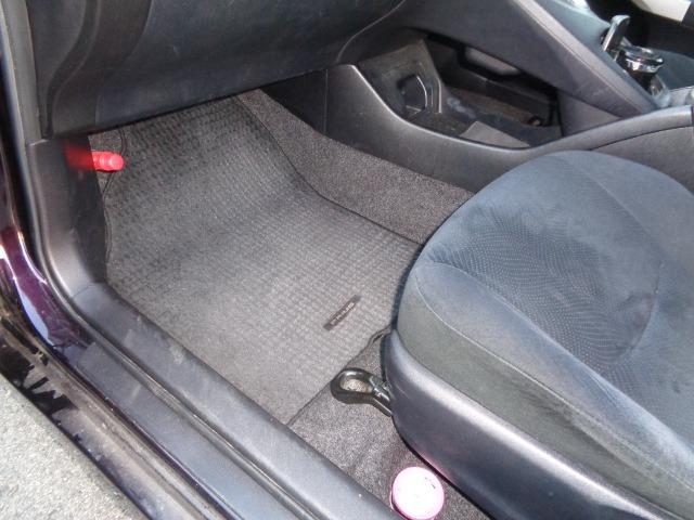 プリウス Ｓ　検Ｒ８／３　ＨＶバッテリー交換済　ＣＤ　ＤＶＤ　ＥＴＣ　１セグＴＶ　キーレス　スマートキー　電格ミラー　ＳＤナビ（ＮＳＺＴ－Ｗ６１Ｇ）　バックカメラ　ＬＥＤライト　フォグ　ＢＴオーディオ（34枚目）