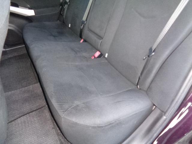 プリウス Ｓ　検Ｒ８／３　ＨＶバッテリー交換済　ＣＤ　ＤＶＤ　ＥＴＣ　１セグＴＶ　キーレス　スマートキー　電格ミラー　ＳＤナビ（ＮＳＺＴ－Ｗ６１Ｇ）　バックカメラ　ＬＥＤライト　フォグ　ＢＴオーディオ（45枚目）