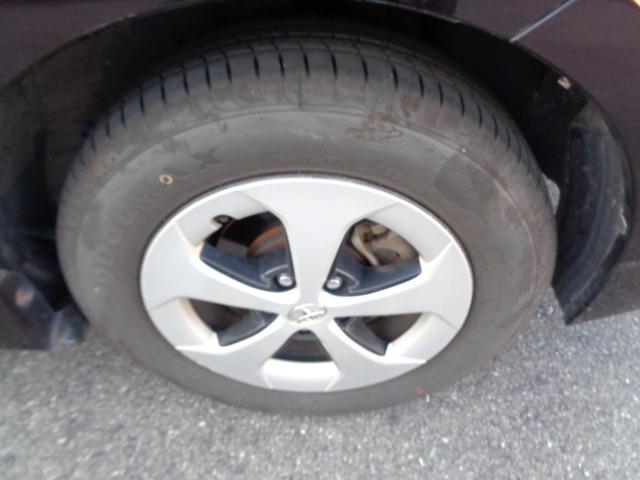 プリウス Ｓ　検Ｒ８／３　ＨＶバッテリー交換済　ＣＤ　ＤＶＤ　ＥＴＣ　１セグＴＶ　キーレス　スマートキー　電格ミラー　ＳＤナビ（ＮＳＺＴ－Ｗ６１Ｇ）　バックカメラ　ＬＥＤライト　フォグ　ＢＴオーディオ（51枚目）