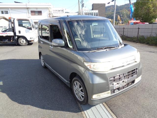 タント カスタムＸ　車検Ｒ９／１１　４ＤＡＴ　ＰＳ　ＡＡＣ　ＰＷ　ＷＡＢ　ＡＢＳ　ＣＤ　ＤＶＤ　ＥＴＣ　キーレス　スマートキー　電格ミラー　ＳＤナビ（ケンウッド・ＭＤＶ－Ｘ７０１）　フルセグＴＶ　左リヤスライドドア（3枚目）