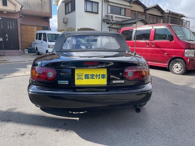 ユーノスロードスター Ｓスペシャル　タイプＩＩ　ＢＢＳ１５インチアルミホイール　ＴＥＩＮ車高調　ラナバウド製サイドミラー　ＥＴＣ　リアスクリーン張り替え済　レイブリック製マルチリフレクター　ナルディー製ウッドステアリング　メインコンピューターＯＨ済（3枚目）