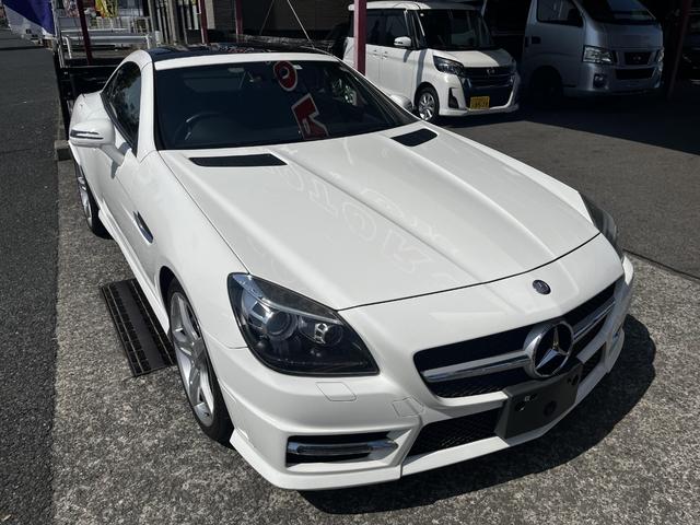 ＳＬＫ ＳＬＫ２００ＭＴ　ＡＭＧスポーツパッケージ　６速マニュアル・マジックスカイルーフ・電動ハードトップ・黒革シート・１８００ｃｃ・直４ターボ・純正ＨＤＤナビ・ＡＭＧ１８インチアルミホイール・シートヒーター（3枚目）