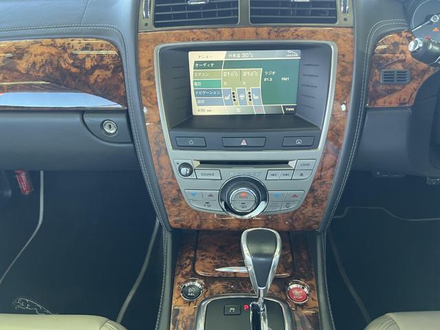 ＸＫ ＸＫＲ　クーペ・スーパーチャージャー・４２００ｃｃ・オートマチック車・メーカーナビ・本革シート・パワーシート・シートヒーター・ステアリングヒーター（19枚目）