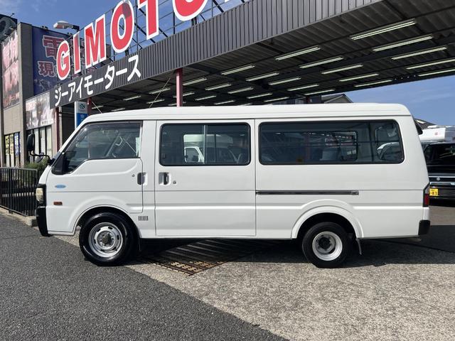 MAZDA BRAWNY VAN LONG DX