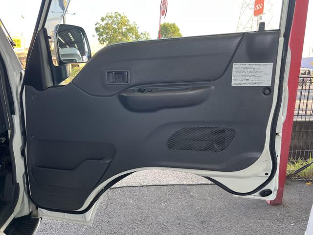 MAZDA BRAWNY VAN LONG DX