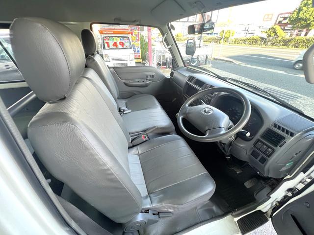 MAZDA BRAWNY VAN LONG DX