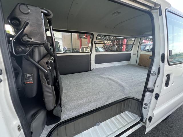 MAZDA BRAWNY VAN LONG DX