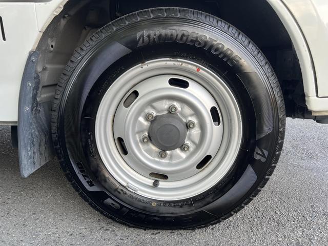 MAZDA BRAWNY VAN LONG DX