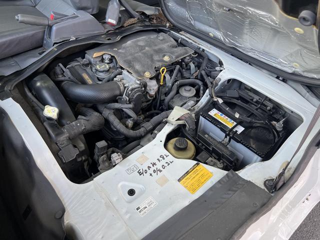 MAZDA BRAWNY VAN LONG DX