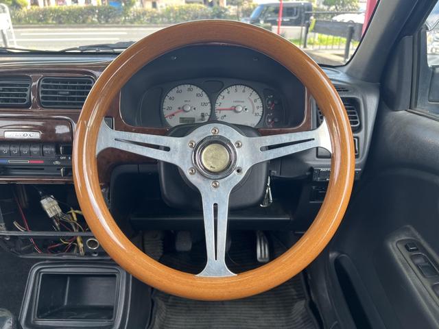 アルトワークス ｉｅ　５速マニュアル・エアコン・パワステ・パワーウィンドウ・社外ステアリング・社外フルバケットシート・社外マフラー・オーディオレス（16枚目）