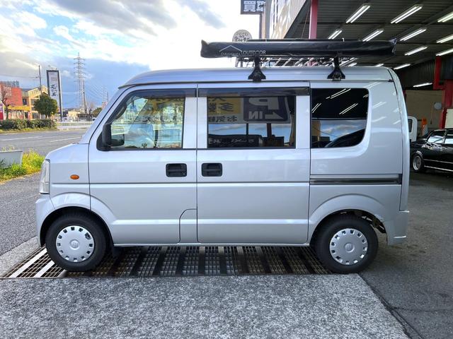 エブリイ PC 車検令和9年1月・ちょいcam豊・4WD・オートマチック車・ハイルーフ・ルーフラック・サイドオーニング・ベッドマット・キャビネット(8枚目)