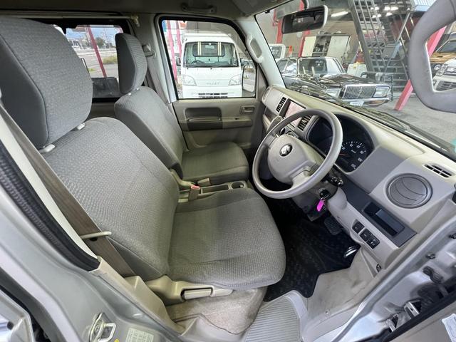 エブリイ PC 車検令和9年1月・ちょいcam豊・4WD・オートマチック車・ハイルーフ・ルーフラック・サイドオーニング・ベッドマット・キャビネット(10枚目)