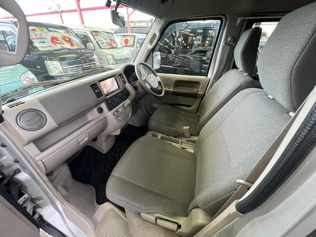 エブリイ PC 車検令和9年1月・ちょいcam豊・4WD・オートマチック車・ハイルーフ・ルーフラック・サイドオーニング・ベッドマット・キャビネット(15枚目)