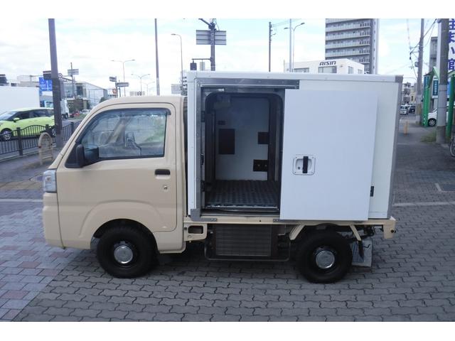 ハイゼットトラック 　冷凍冷蔵車　－２２℃〜３５℃設定　バックカメラ　ＥＴＣ　キーレス　オートマ　エアコン　パワステ　パワーウインドウ　ボディ塗り替え（4枚目）
