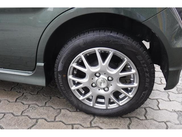 アルミホイル、スタッドレスタイヤ装着。