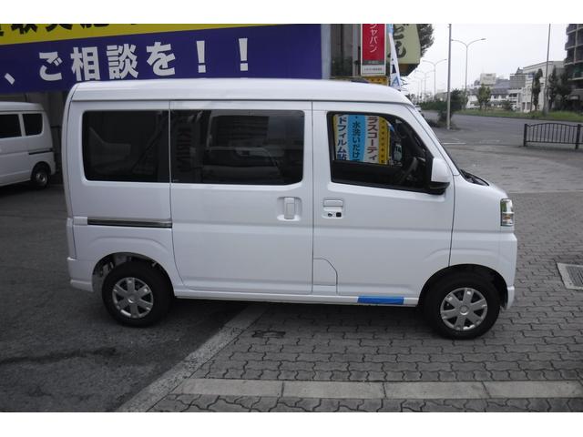 ハイゼットカーゴ クルーズターボ スマートアシスト 純正ナビ TV スマートキープッシュスタート 電動格納ドアミラー 届け出済未使用車 LED荷室灯 ホイルカバー パワーウインドウ プライバシーガラス アイドルストップ(15枚目)