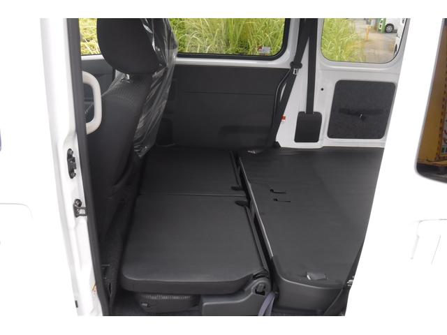 ハイゼットカーゴ クルーズターボ スマートアシスト 純正ナビ TV スマートキープッシュスタート 電動格納ドアミラー 届け出済未使用車 LED荷室灯 ホイルカバー パワーウインドウ プライバシーガラス アイドルストップ(47枚目)