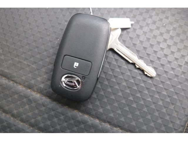 ハイゼットトラック スタンダード　農用スペシャル　４ＷＤ　スマートキープッシュスタート　スマートアシスト　電動格納ドアミラー　ＬＥＤ作業灯　ＣＶＴオートマ　エアコン　パワステ　パワーウインドウ　アイドリングストップ（42枚目）