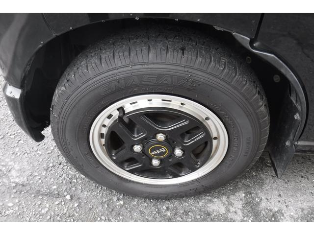 ハイゼットカーゴ クルーズターボ　スマートアシスト　ディスプレイオーディオ　バックカメラ　スマートキープッシュスタート　電動格納ドアミラー　インタークーラーターボ　社外１２インチアルミホイル　デジタルインナーミラー　ＬＥＤライト（5枚目）