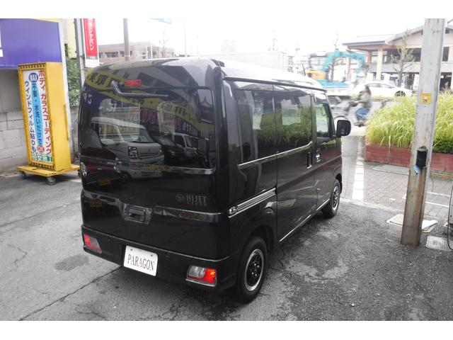 ハイゼットカーゴ クルーズターボ　スマートアシスト　ディスプレイオーディオ　バックカメラ　スマートキープッシュスタート　電動格納ドアミラー　インタークーラーターボ　社外１２インチアルミホイル　デジタルインナーミラー　ＬＥＤライト（19枚目）