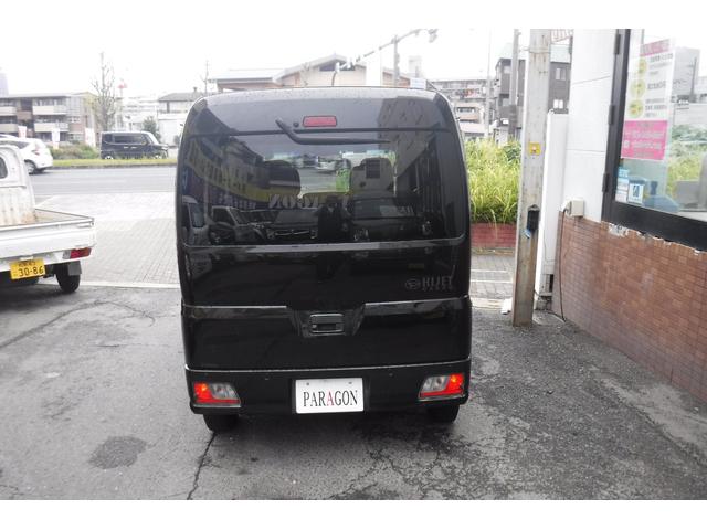 ハイゼットカーゴ クルーズターボ　スマートアシスト　ディスプレイオーディオ　バックカメラ　スマートキープッシュスタート　電動格納ドアミラー　インタークーラーターボ　社外１２インチアルミホイル　デジタルインナーミラー　ＬＥＤライト（20枚目）