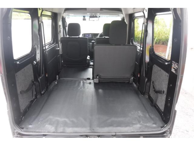 ハイゼットカーゴ クルーズターボ　スマートアシスト　ディスプレイオーディオ　バックカメラ　スマートキープッシュスタート　電動格納ドアミラー　インタークーラーターボ　社外１２インチアルミホイル　デジタルインナーミラー　ＬＥＤライト（29枚目）