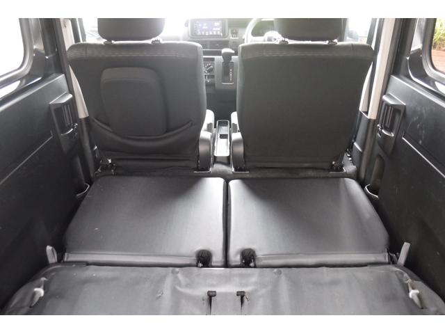 ハイゼットカーゴ クルーズターボ　スマートアシスト　ディスプレイオーディオ　バックカメラ　スマートキープッシュスタート　電動格納ドアミラー　インタークーラーターボ　社外１２インチアルミホイル　デジタルインナーミラー　ＬＥＤライト（32枚目）