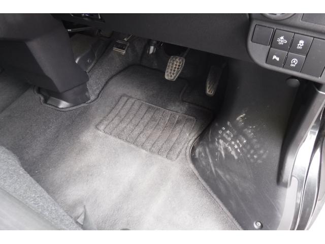 ハイゼットカーゴ クルーズターボ　スマートアシスト　ディスプレイオーディオ　バックカメラ　スマートキープッシュスタート　電動格納ドアミラー　インタークーラーターボ　社外１２インチアルミホイル　デジタルインナーミラー　ＬＥＤライト（37枚目）