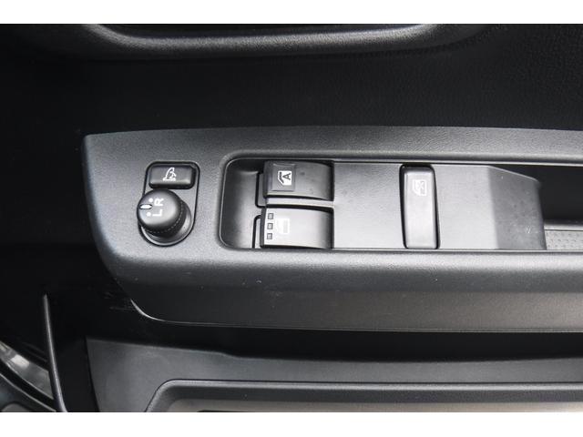 ハイゼットカーゴ クルーズターボ　スマートアシスト　ディスプレイオーディオ　バックカメラ　スマートキープッシュスタート　電動格納ドアミラー　インタークーラーターボ　社外１２インチアルミホイル　デジタルインナーミラー　ＬＥＤライト（45枚目）