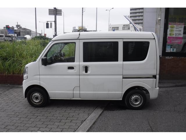 エブリイ PC セーフティサポート装着車 デュアルカメラブレーキサポート ナビ バックカメラ キーレスキー 4速オートマ エアコン パワステ パワーウインドウ プライバシーガラス 大型ドアミラー(4枚目)