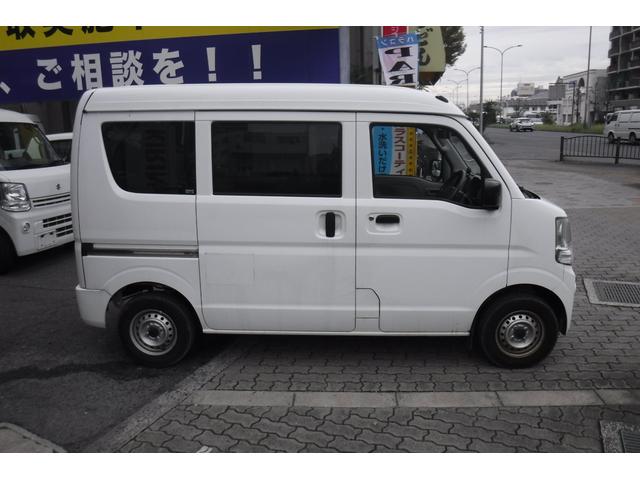 エブリイ PC セーフティサポート装着車 デュアルカメラブレーキサポート ナビ バックカメラ キーレスキー 4速オートマ エアコン パワステ パワーウインドウ プライバシーガラス 大型ドアミラー(13枚目)