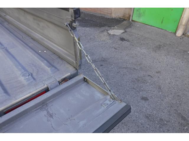 ハイゼットトラック ハイルーフ　４速オートマ　キーレスキー　エアコン　パワステ　パワーウインドウ　エアバック　ＡＢＳ（31枚目）