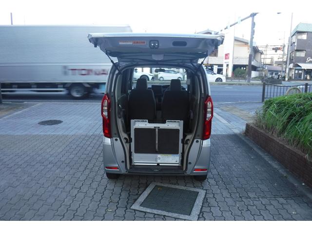 N-BOX G・スロープ 純正ナビ フルセグTV バックカメラ スマートキープッシュスタート LEDヘッドライト 電動格納ドアミラー ドライブレコーダー 電動ウインチ リモコン付き(7枚目)