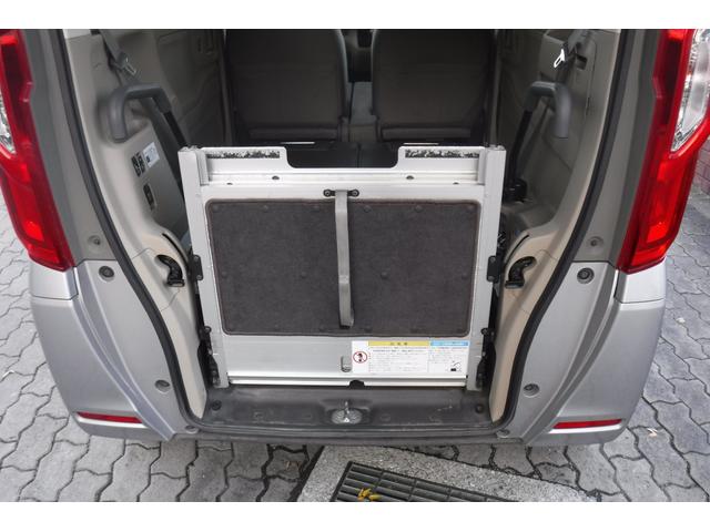 N-BOX G・スロープ 純正ナビ フルセグTV バックカメラ スマートキープッシュスタート LEDヘッドライト 電動格納ドアミラー ドライブレコーダー 電動ウインチ リモコン付き(8枚目)