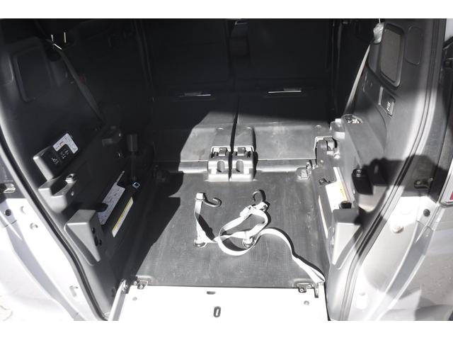 Ｎ－ＢＯＸ＋ Ｇ・Ｌパッケージ　車いす仕様車　福祉車両　ワンオーナー　左側パワースライドドア　純正ナビＴＶ　バックカメラ　ＥＴＣ　スマートキープッシュスタート　電動格納ドアミラー　リヤシート付４人乗り　電動ウインチ　リモコン付（5枚目）